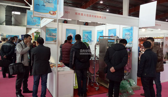 顆粒醬類包裝機,豆豉醬包裝機